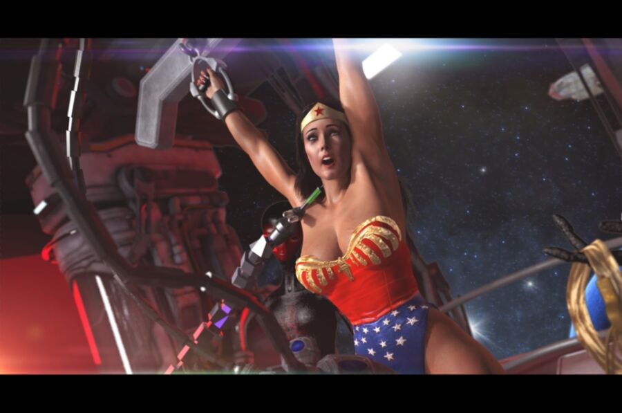 Wonder Woman Alien Nightmare