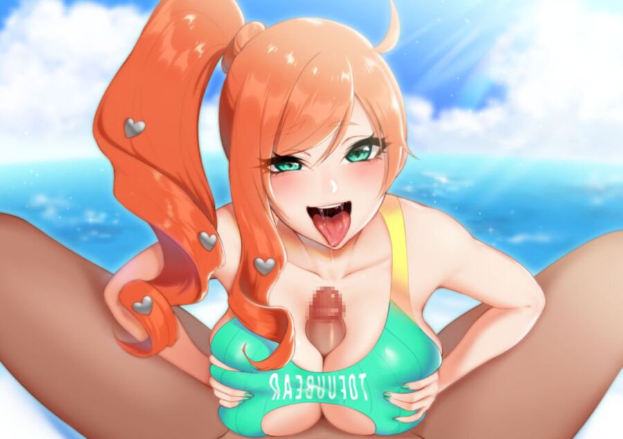 H swimsuit