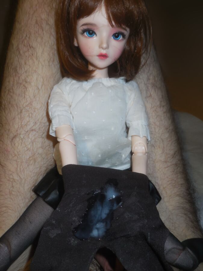 My bjd doll likes the taste of my cum