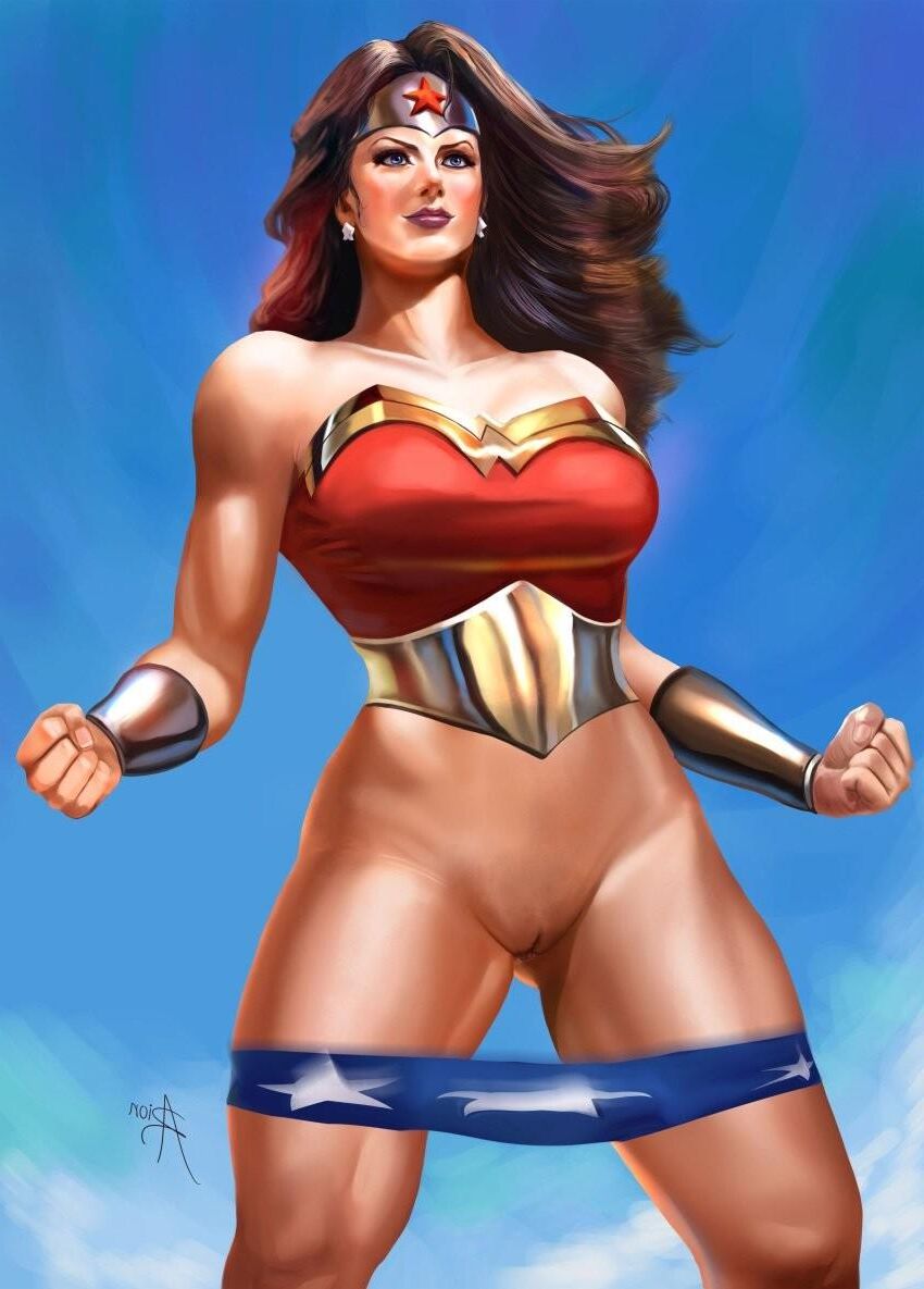 Hottest Wonderwoman pics 