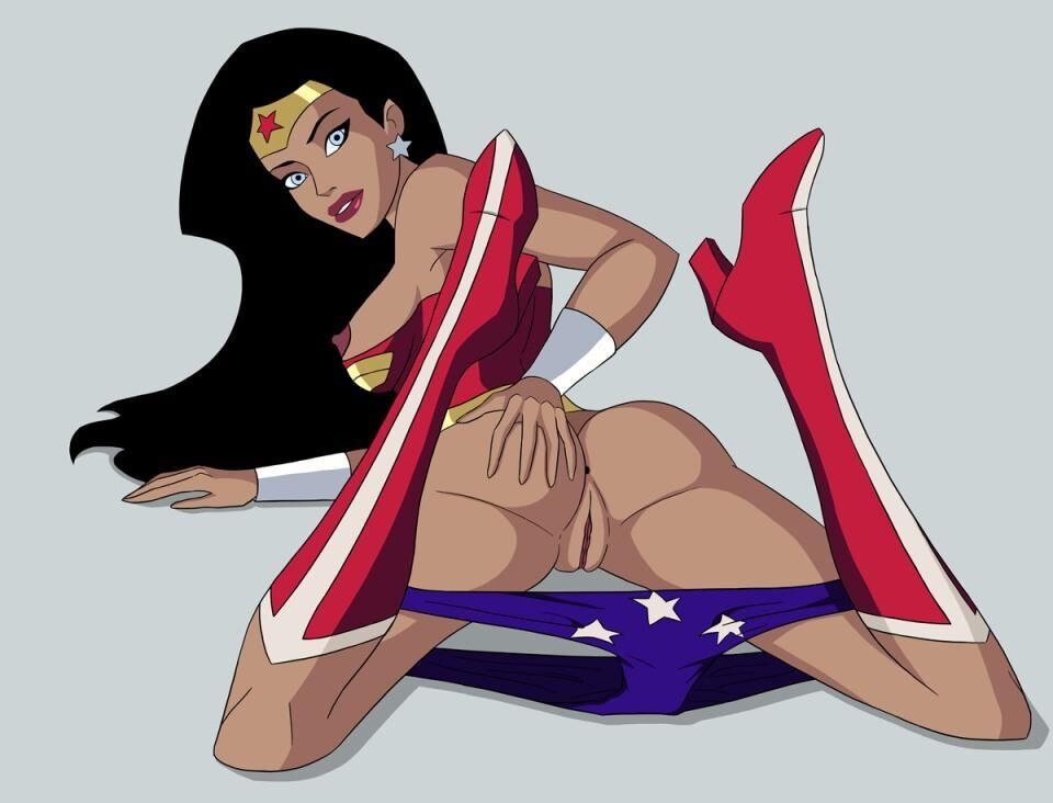 Hottest Wonderwoman pics 