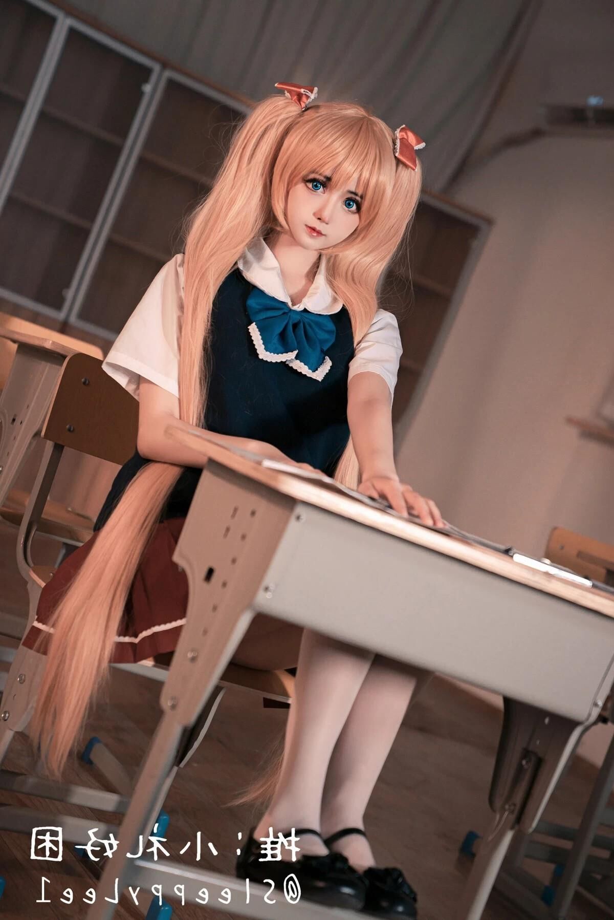 COSPLAY Sleepy Lee – Airi Akizuki