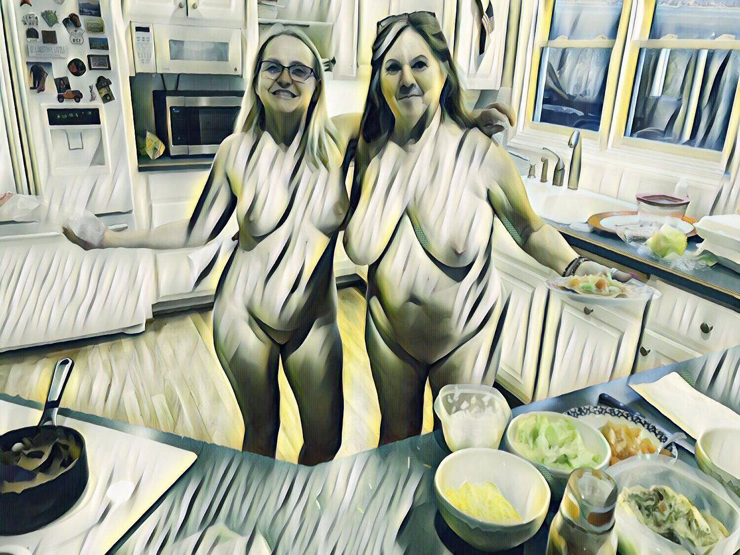 Hot ladies in the Kitchen#