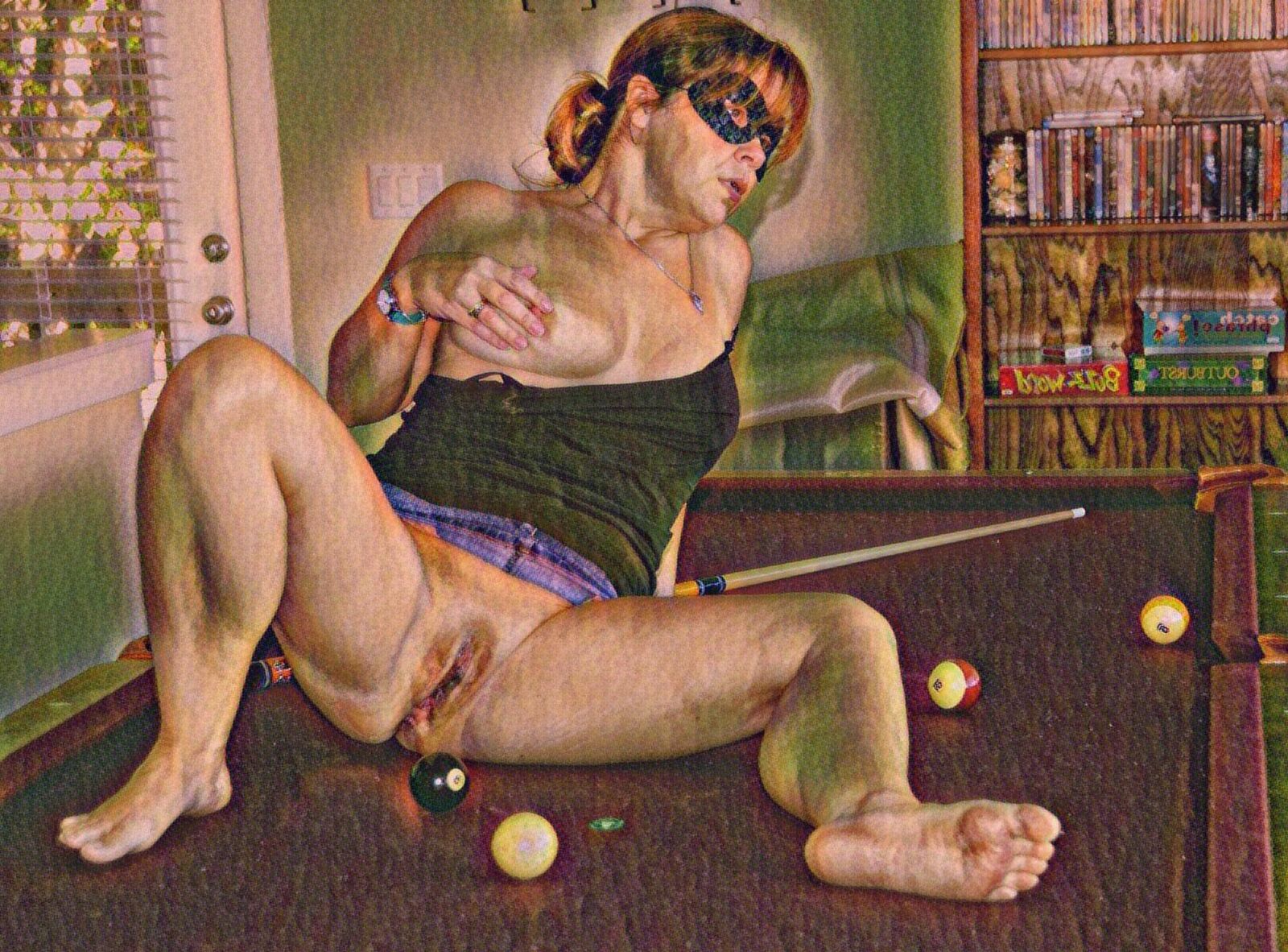 Love nude girls at the pooltable#