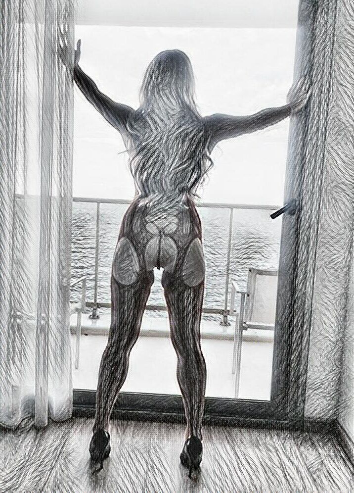 hot girls in windows#