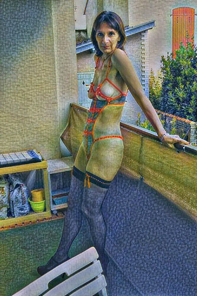 Sexy Balcony Damas