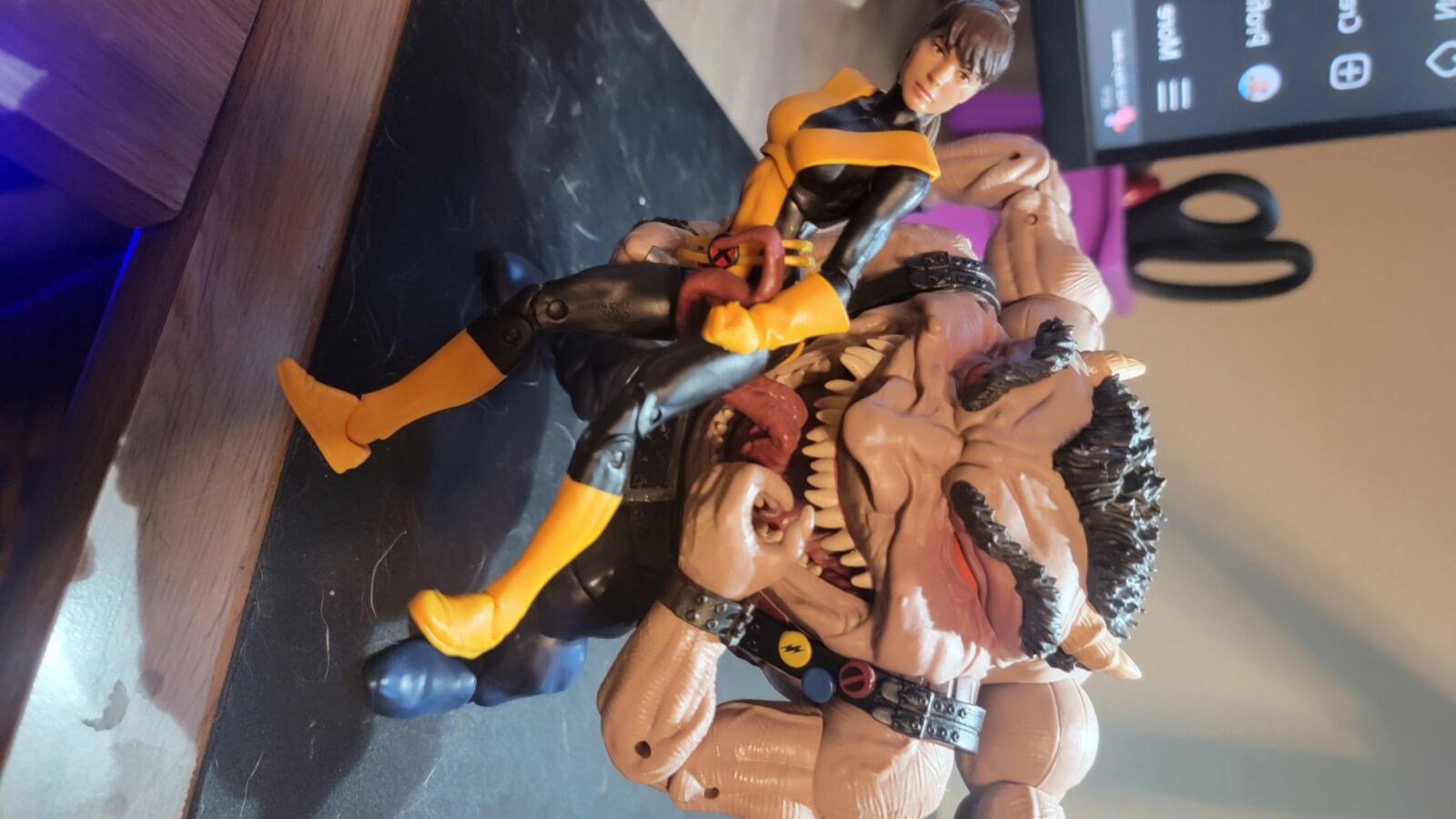 toy show 