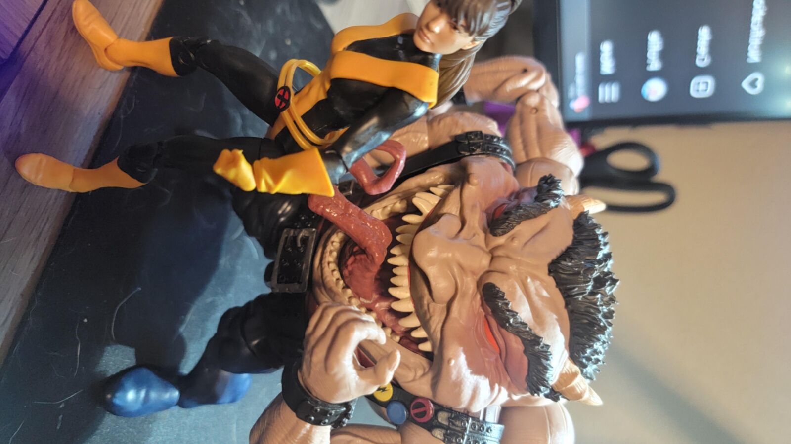 toy show 