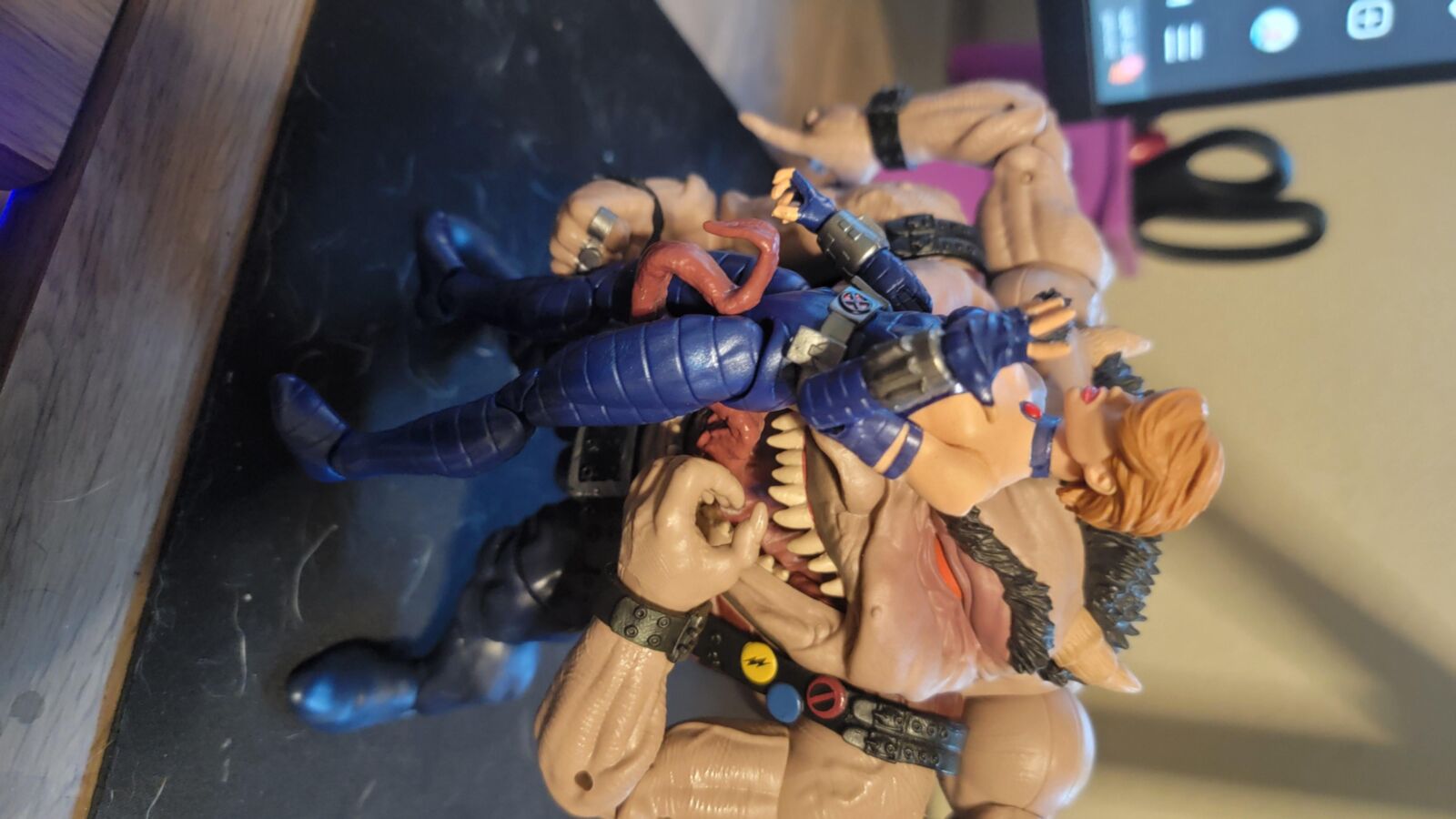 toy show 