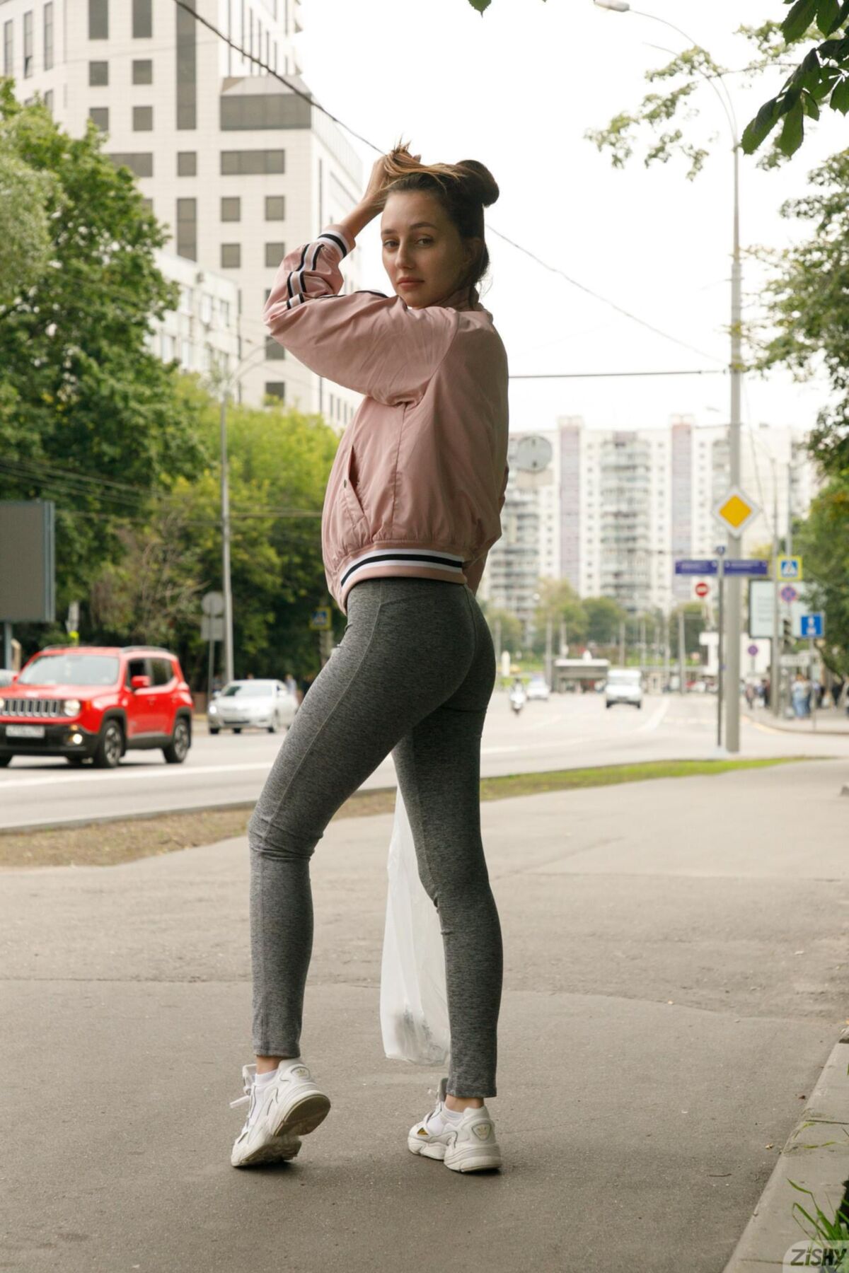 Ира с