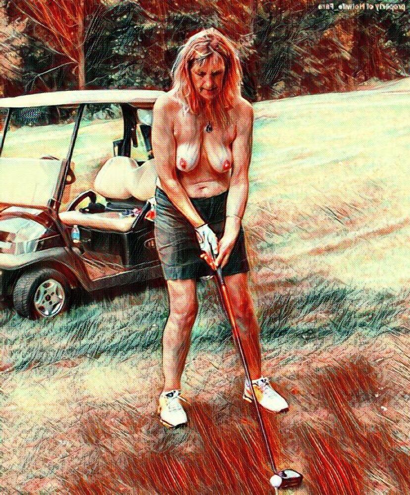 Dreaming of nude sexy ladies on the golfcourse#